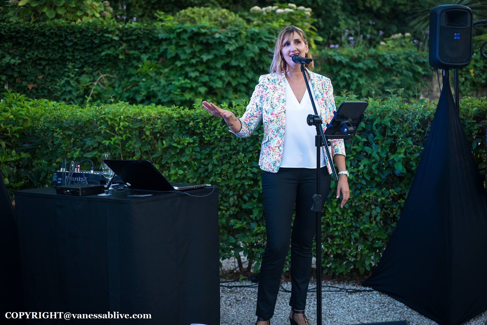 Chanteuse professionnelle